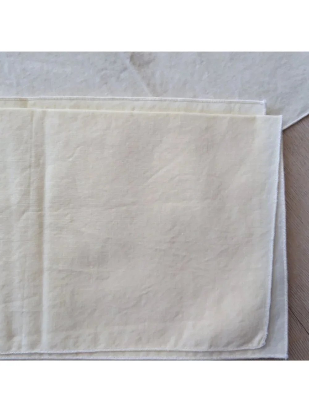 Set of 4 Pale Yellow Cotton Cloth Napkins 11